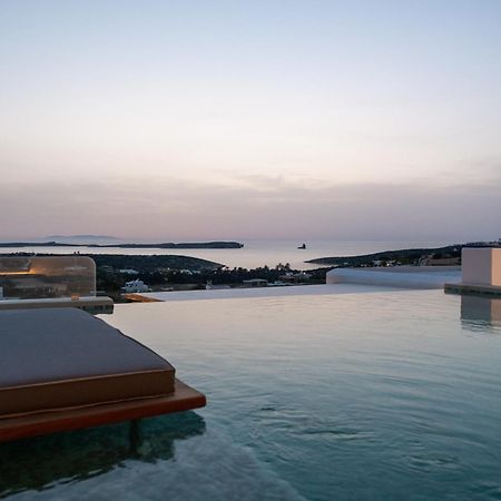 Utopia Suites By Anna Platanou Айя-Ирини-Парос Экстерьер фото